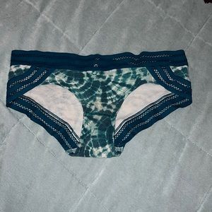 VS PINK Extra Low Rise Hipster Lace Blue/Aqua Size M